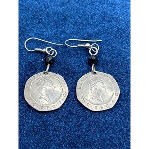 1989 British 20 Pence Coin Earrings With Black Beads Queen Elizabeth crown